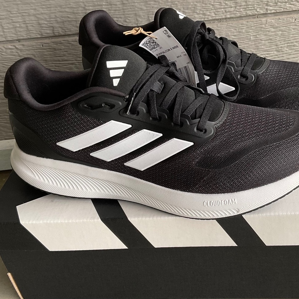Adidas Runfalcon 5 Running shoes size wide 12 mens